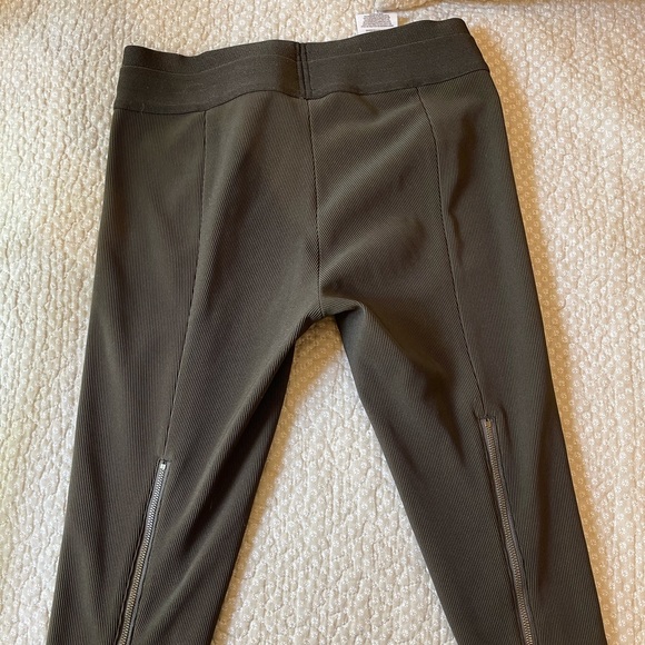 BCBG Leggings with Back Zips - Picture 2 of 7